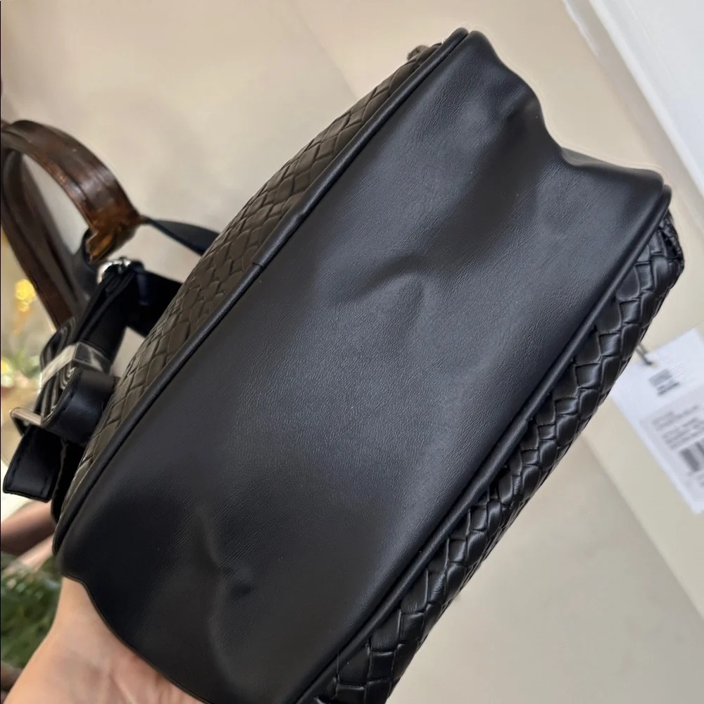 Brand New London Fog Bowery Medium Size Woven Zip Backpack Black Vegan Leather